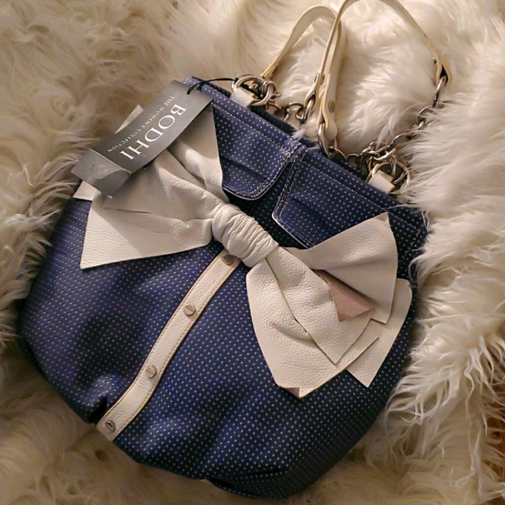 Bodhi ALL Leather Purse